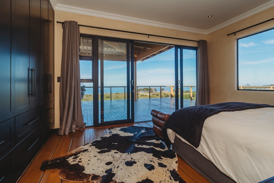 4 Bedroom Property for Sale in Hansmoeskraal A H Western Cape